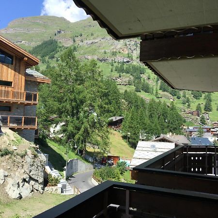 Haus Colmar Apartment Zermatt Bagian luar foto