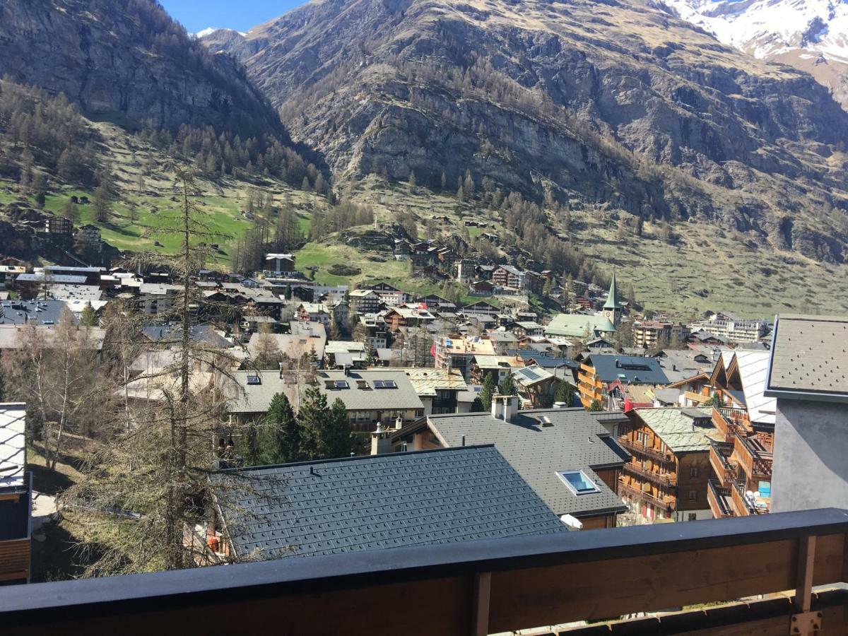 Haus Colmar Apartment Zermatt Bagian luar foto